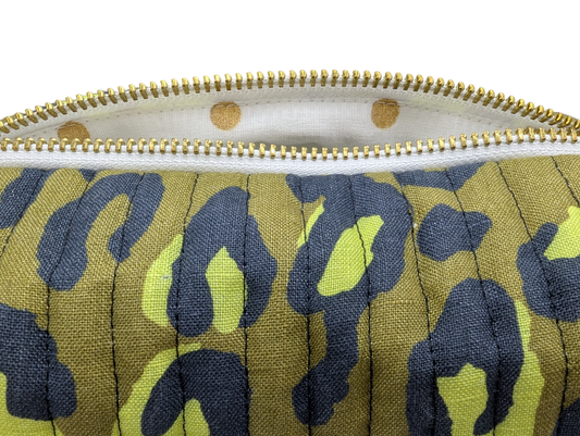 Trousse de toilette en lin léopard kaki