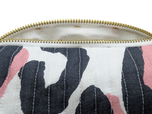 Trousse de toilette en lin léopard rose