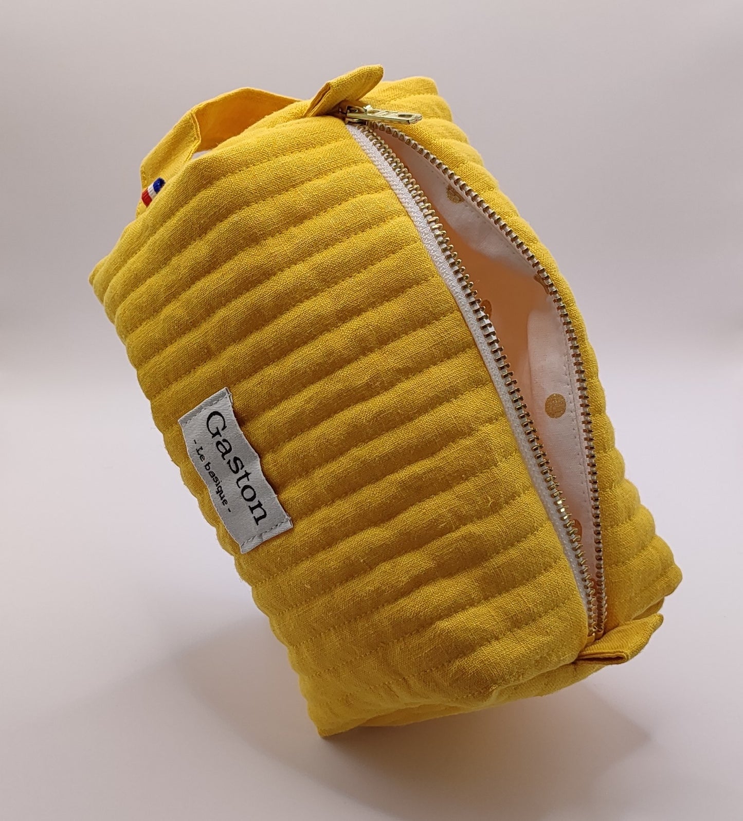 Trousse de toilette en lin jaune