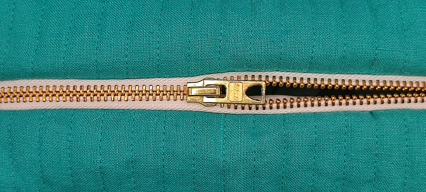 Trousse de toilette en lin turquoise
