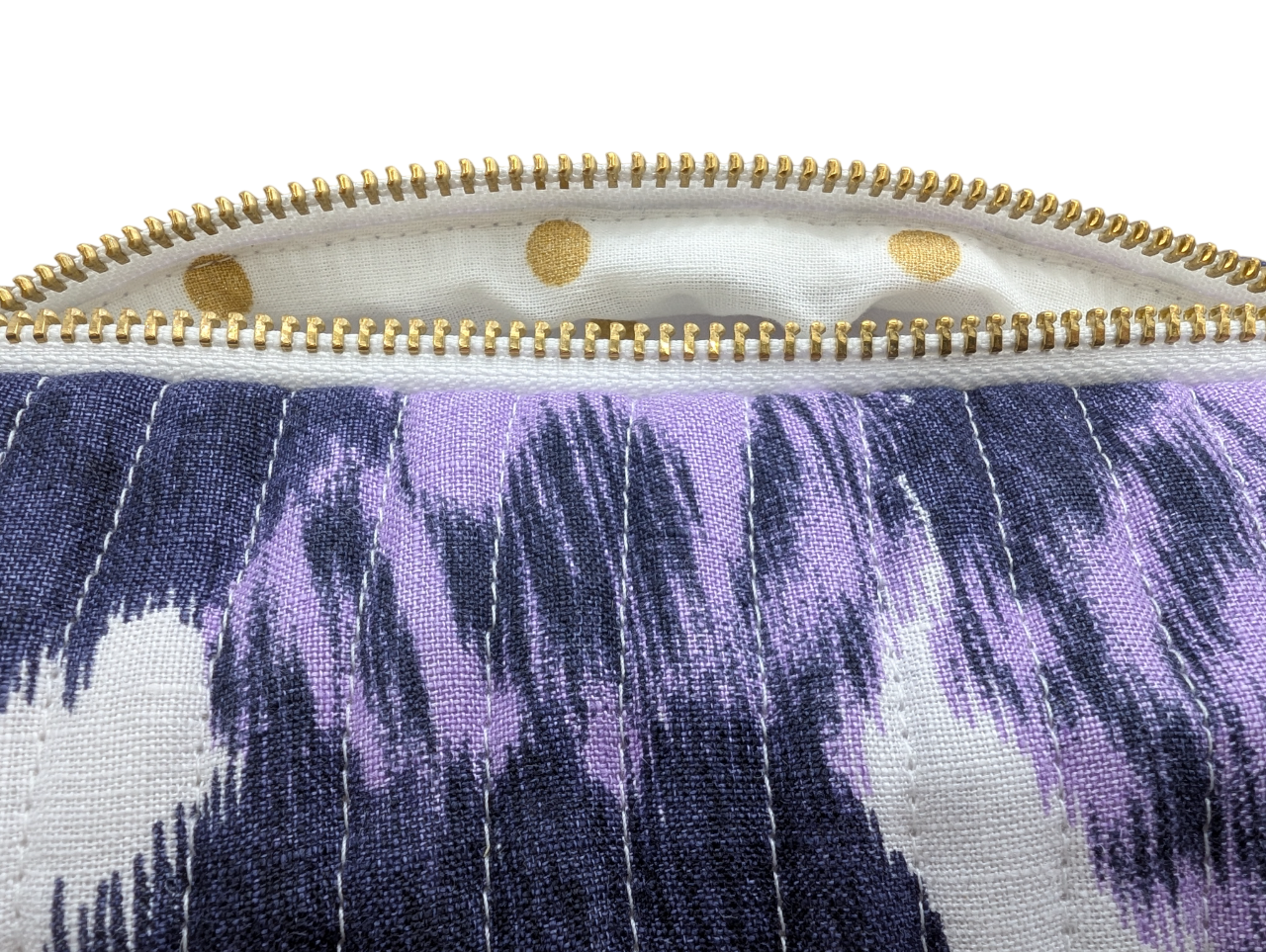 Trousse de toilette en lin violet