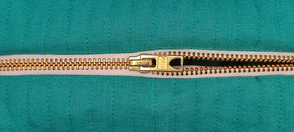 Trousse de toilette en lin turquoise